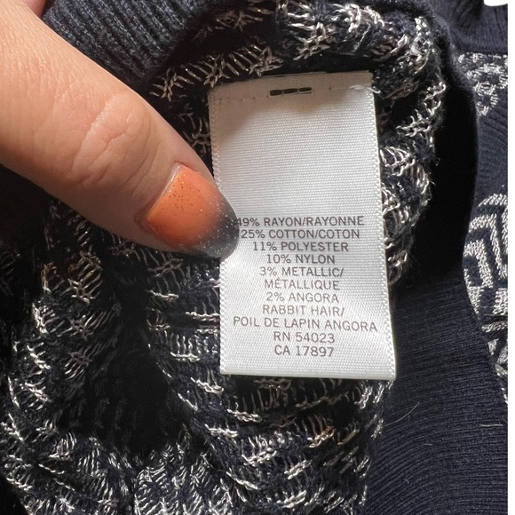 Banana Republic Metallic Zigzag Cardigan size S - Picture 10 of 15